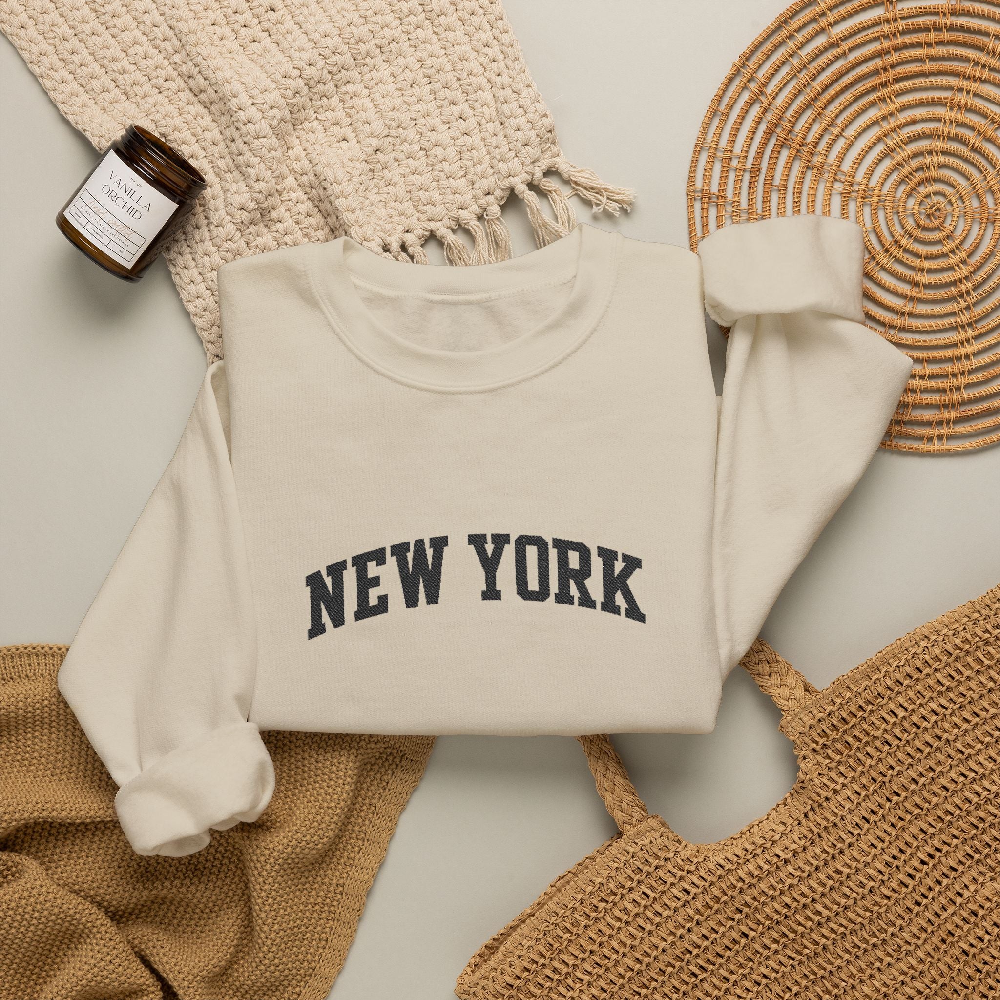 New York Arch Logo Crewneck Sweatshirt — Cozy White City Pullover
