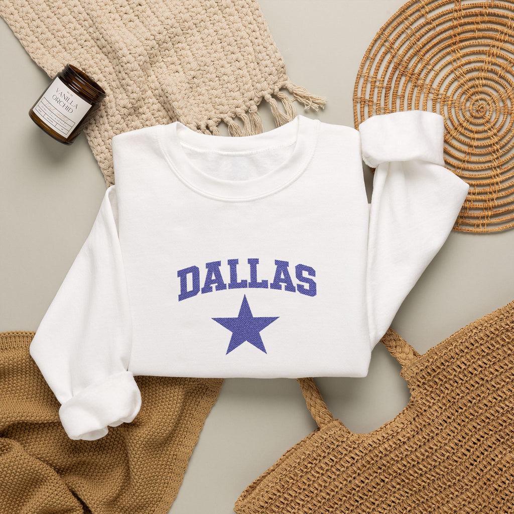 Dallas Star Crewneck Sweatshirt — Vintage Collegiate Pullover